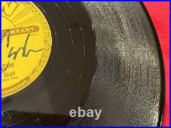 Johnny Cash -Autographed SUN -WOW! Get Rhythm / I Walk The Line 241 78- 1956