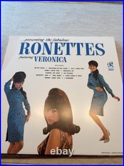 Presenting The Fabulous Ronettes Phillies LP-4006 Play Tested