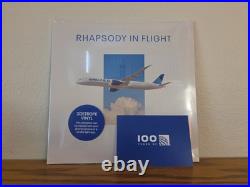 UNITED AIRLINES Rhapsody In Flight Air Zoetrope Blue Vinyl LP Record IN-HAND UNITED AIRLINES Rhapsody In Flight Air Zoetrope Blue Vinyl LP Record IN-HAND