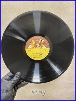Vinyl Tale Records S. Marchak Twelve months (?), 1980's
